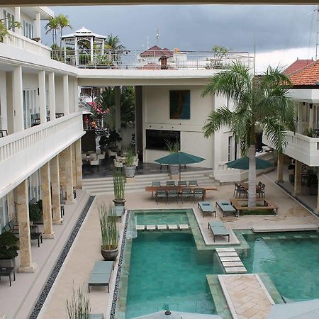 Bali Court Hotel & Apartment Legian Extérieur photo